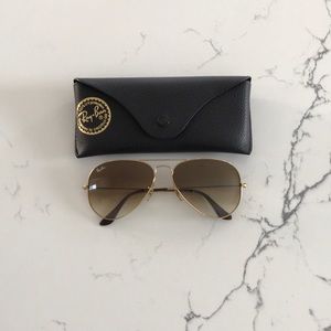 Ray-Ban Aviator Sunglasses - Gold/Light Brown